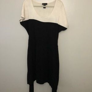 Torrid black and white dress